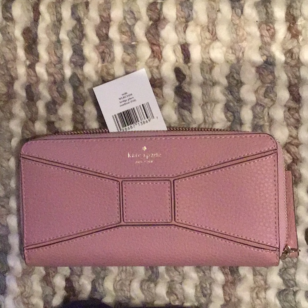 NWT Kate Spade Neda Bridge Place Wallet